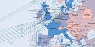 Telegeography nos permite ver todas fibras submarinas del mundo online.
