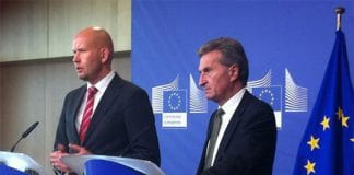 Günther Oettinger legislará el mercado único digital europeo apoyando a los operadores.
