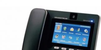 Las videollamadas con teléfonos IP con cámara. Interesante cuando tenemos familia fuera.