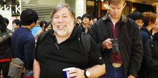 Steve Wozniak opina que Apple debería/podría ofrecer un móvil con Android. Analizamos la situación.